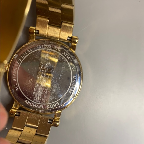 Micheal Kors Watch - Picture 7 of 7